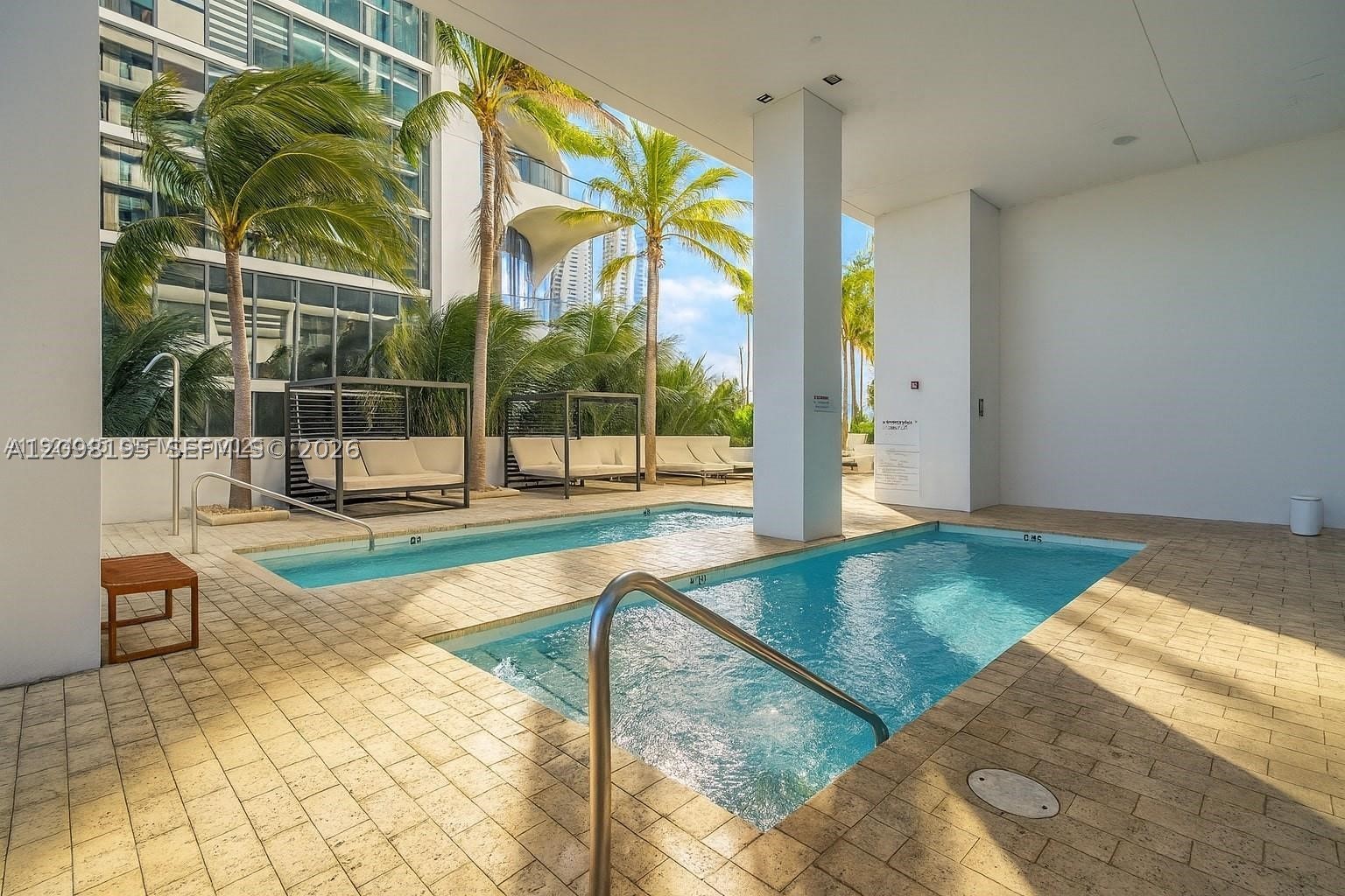 1040 Biscayne Blvd #3802, Miami FL 33132