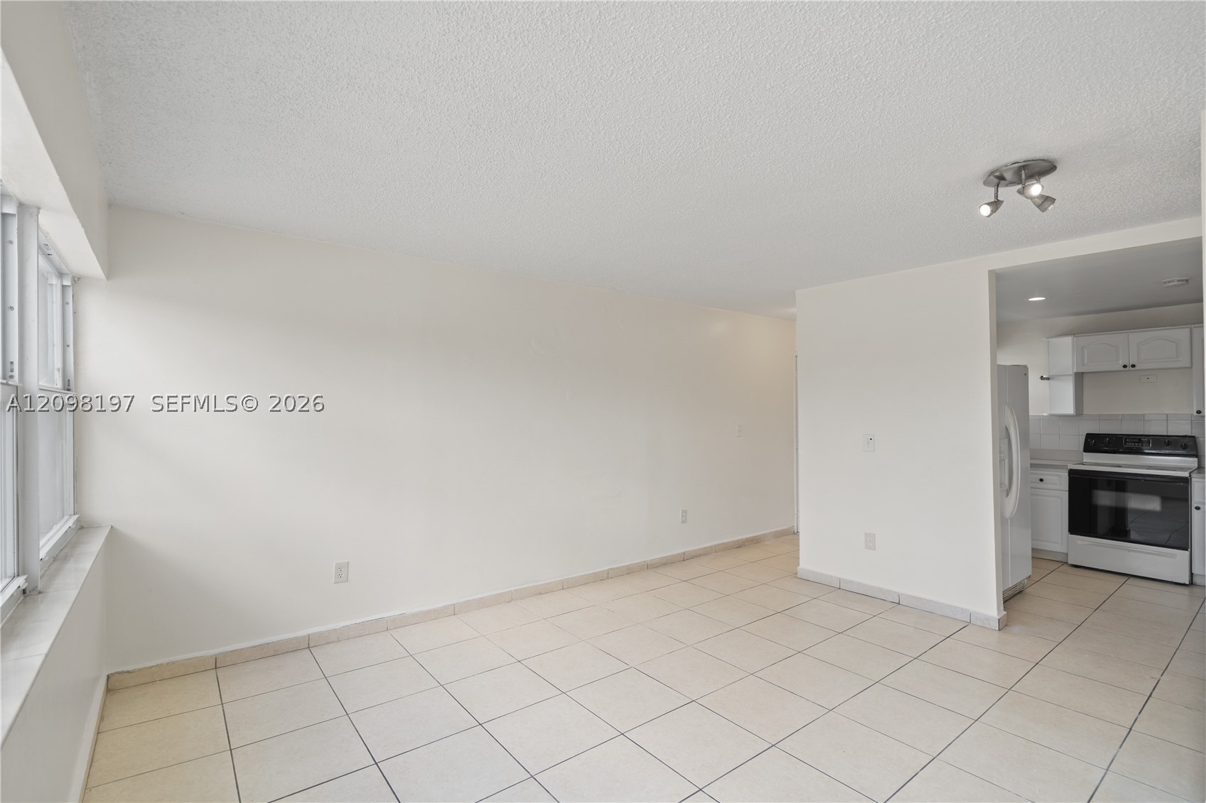 2150 Bay Dr #7, Miami Beach FL 33141