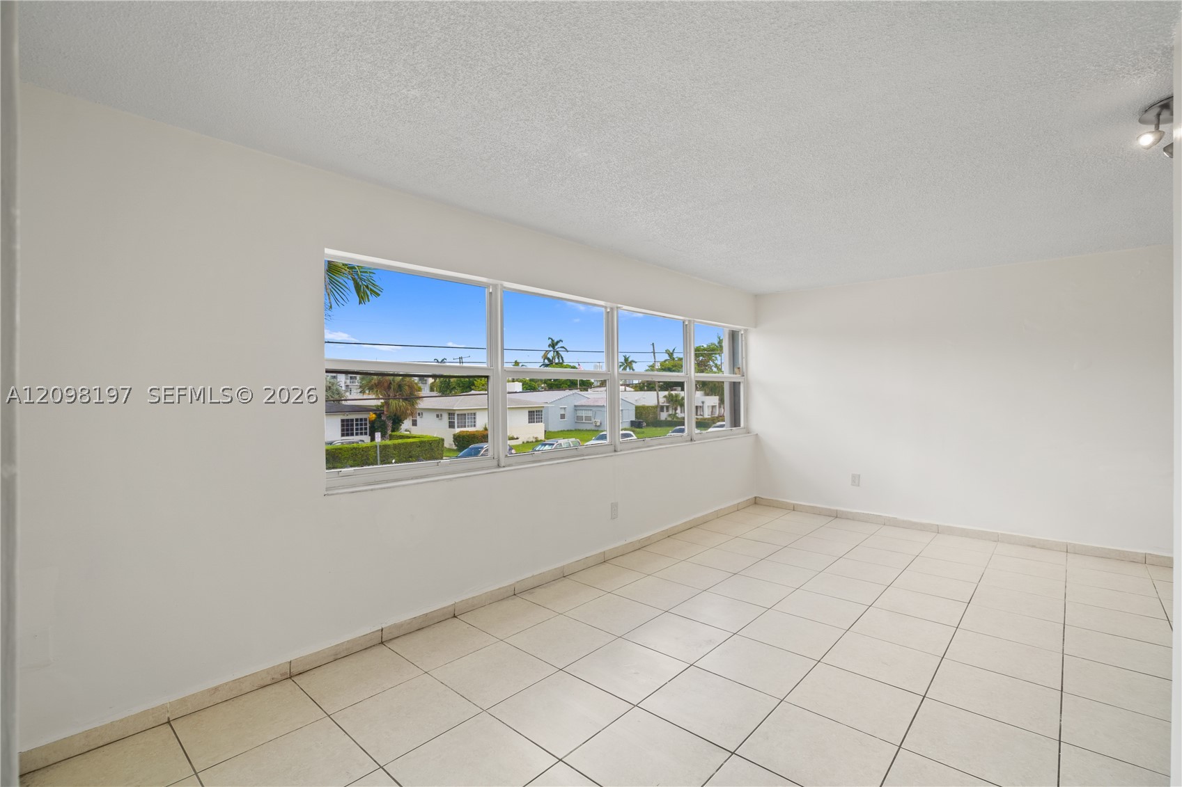 2150 Bay Dr #7, Miami Beach FL 33141