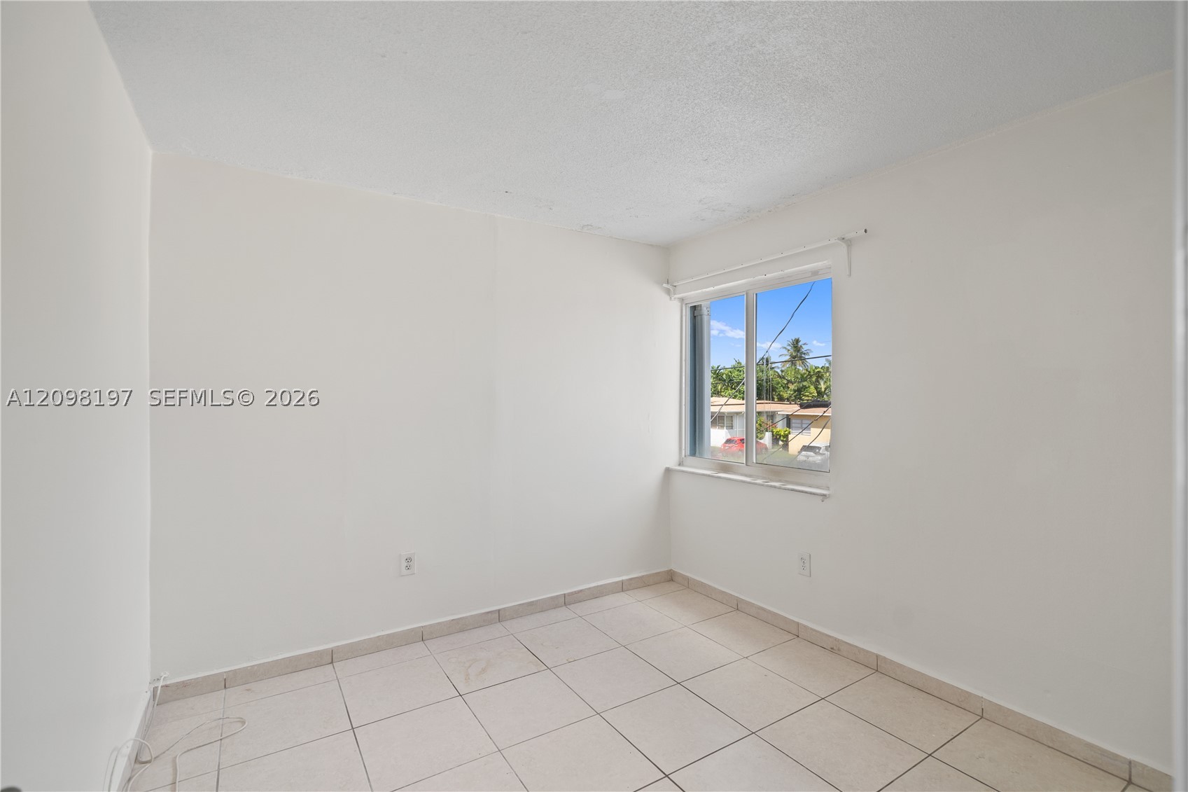 2150 Bay Dr #7, Miami Beach FL 33141