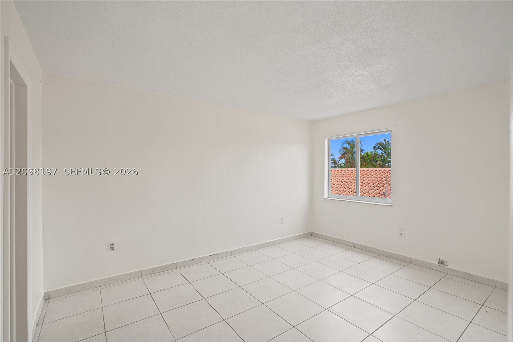 2150 Bay Dr #7, Miami Beach FL 33141