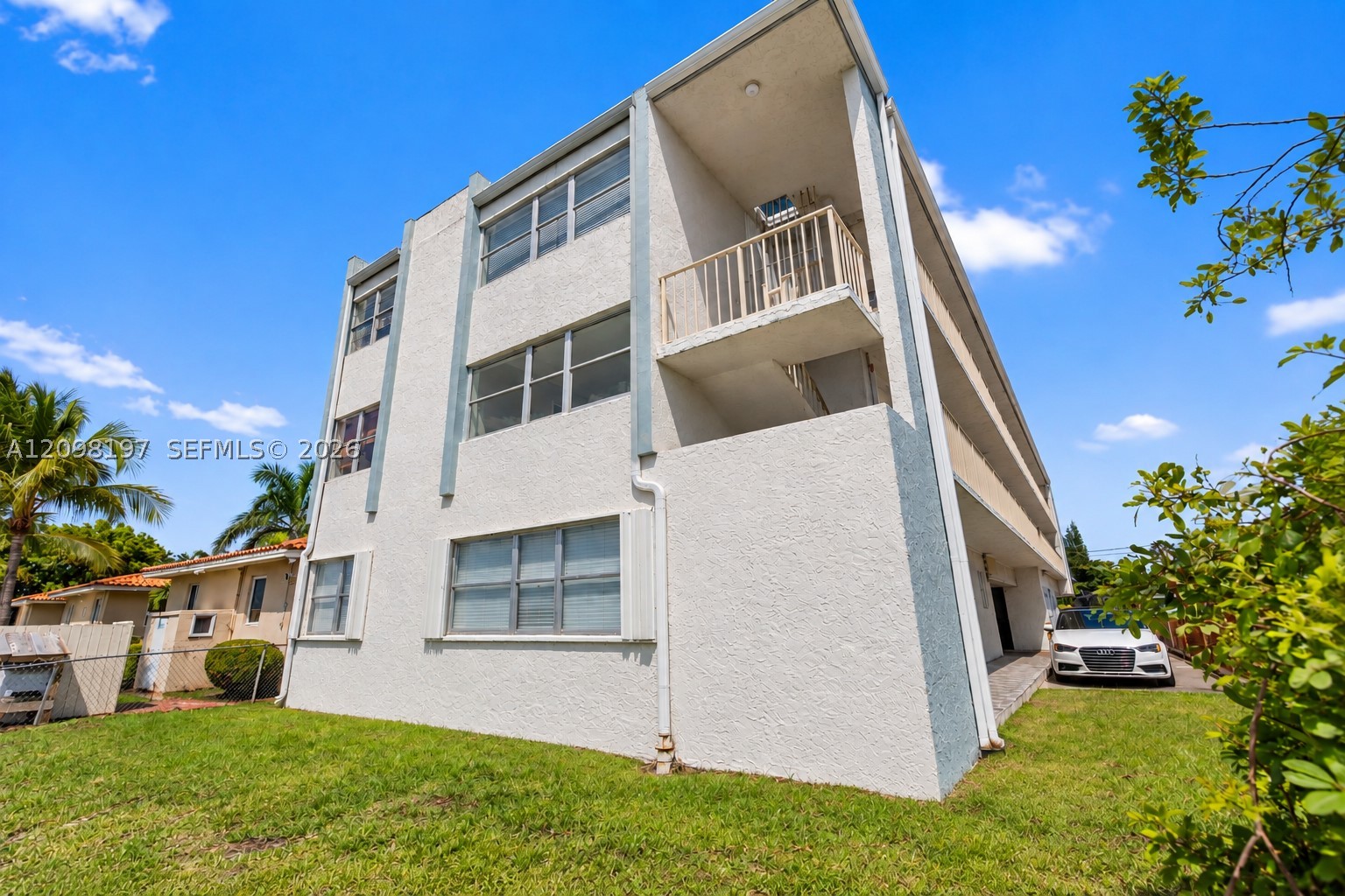 2150 Bay Dr #7, Miami Beach FL 33141
