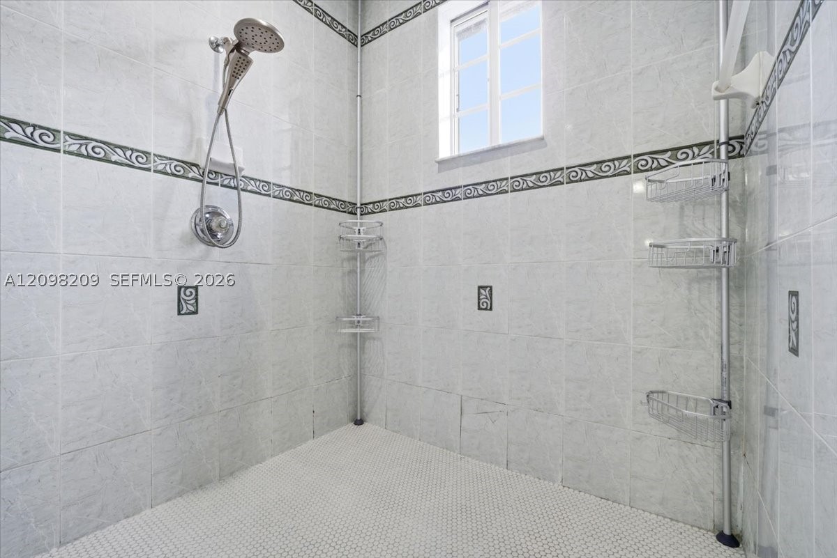 16310 NW 84th Ct, Miami Lakes FL 33016