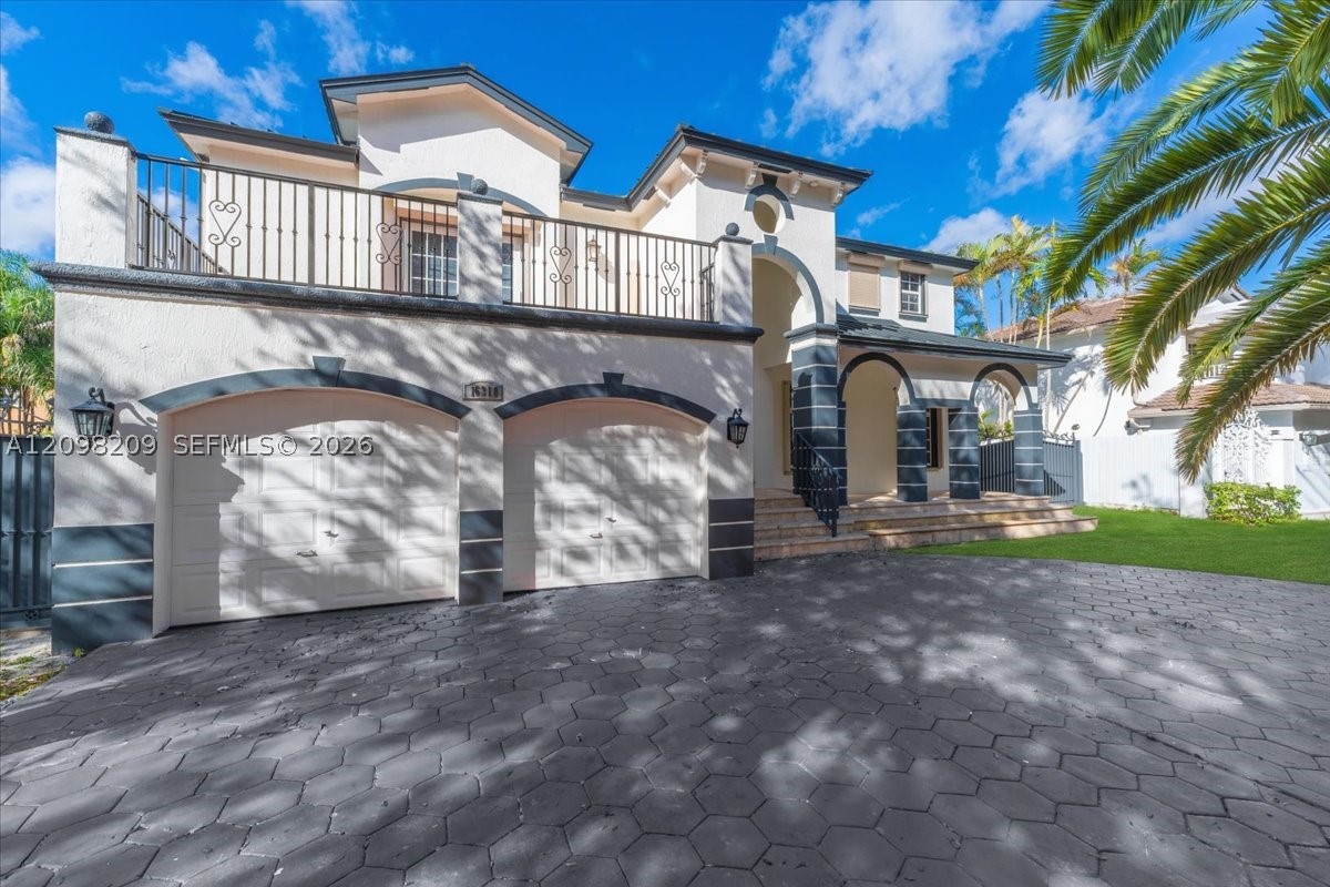 16310 NW 84th Ct, Miami Lakes FL 33016