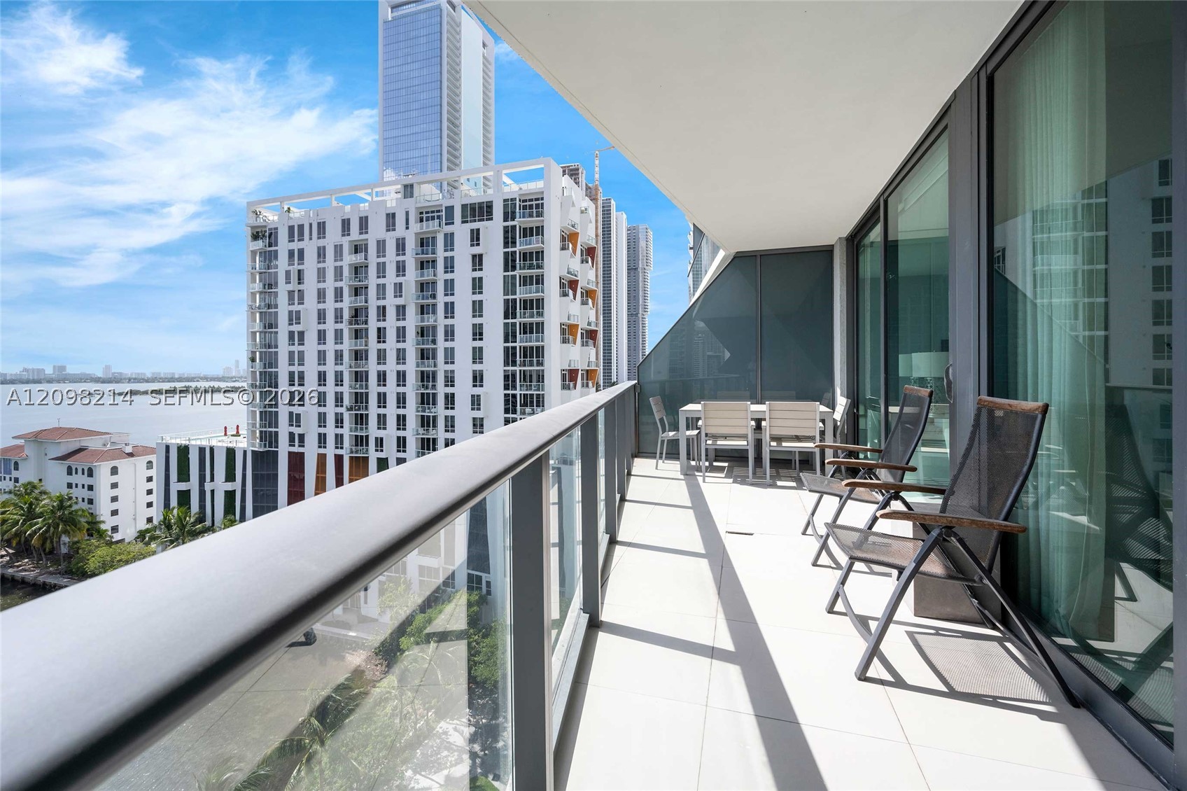 460 NE 28th St #1104, Miami FL 33137