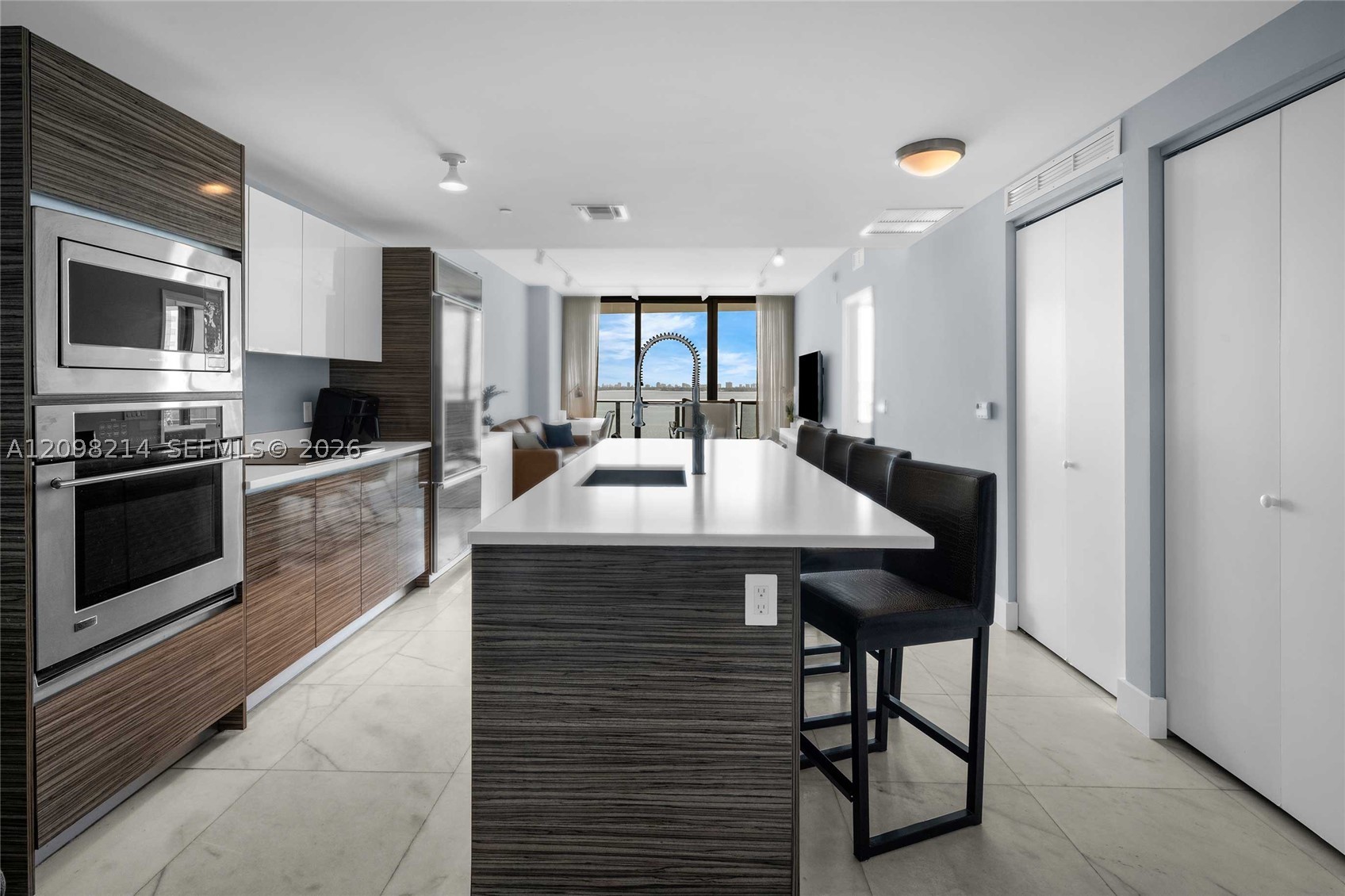 460 NE 28th St #1104, Miami FL 33137