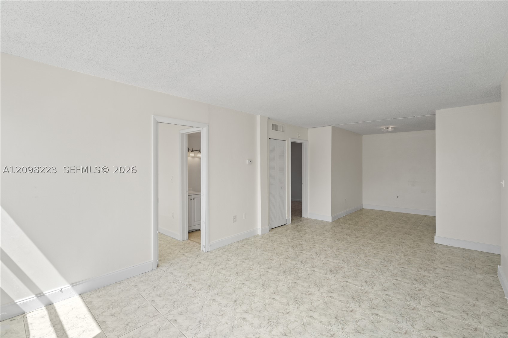 2150 Bay Dr #3, Miami Beach FL 33141