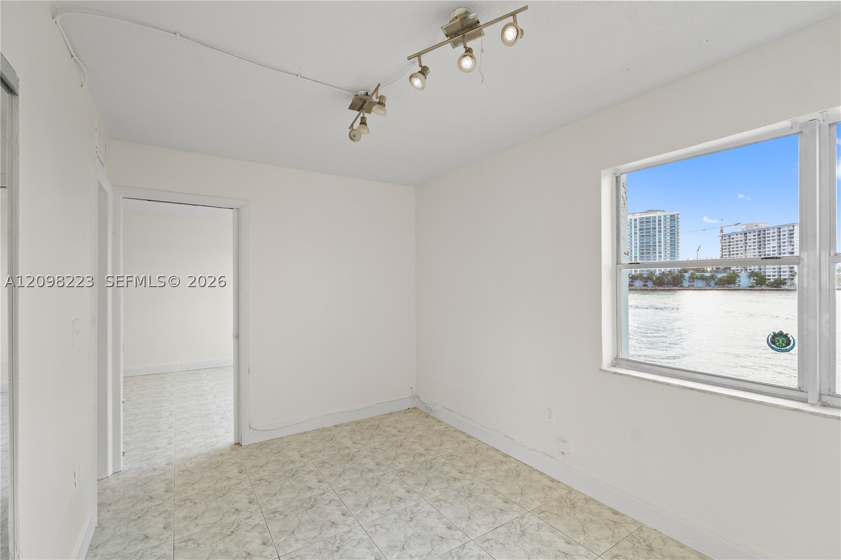 2150 Bay Dr #3, Miami Beach FL 33141
