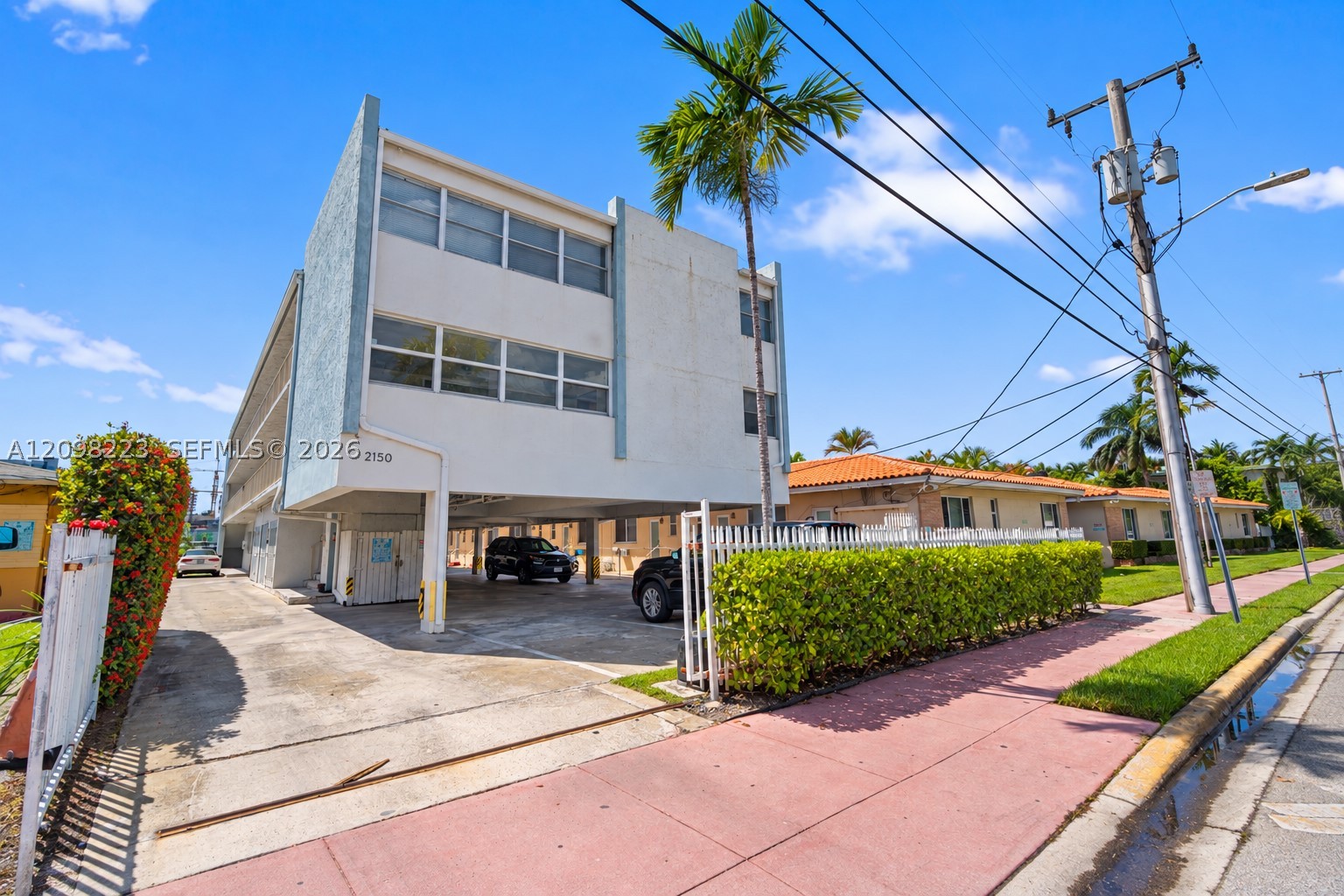 2150 Bay Dr #3, Miami Beach FL 33141