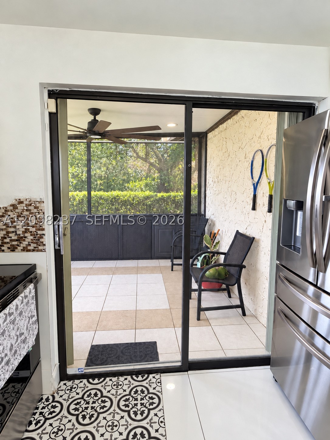 232 Wimbledon Lake Dr #232, Plantation FL 33324