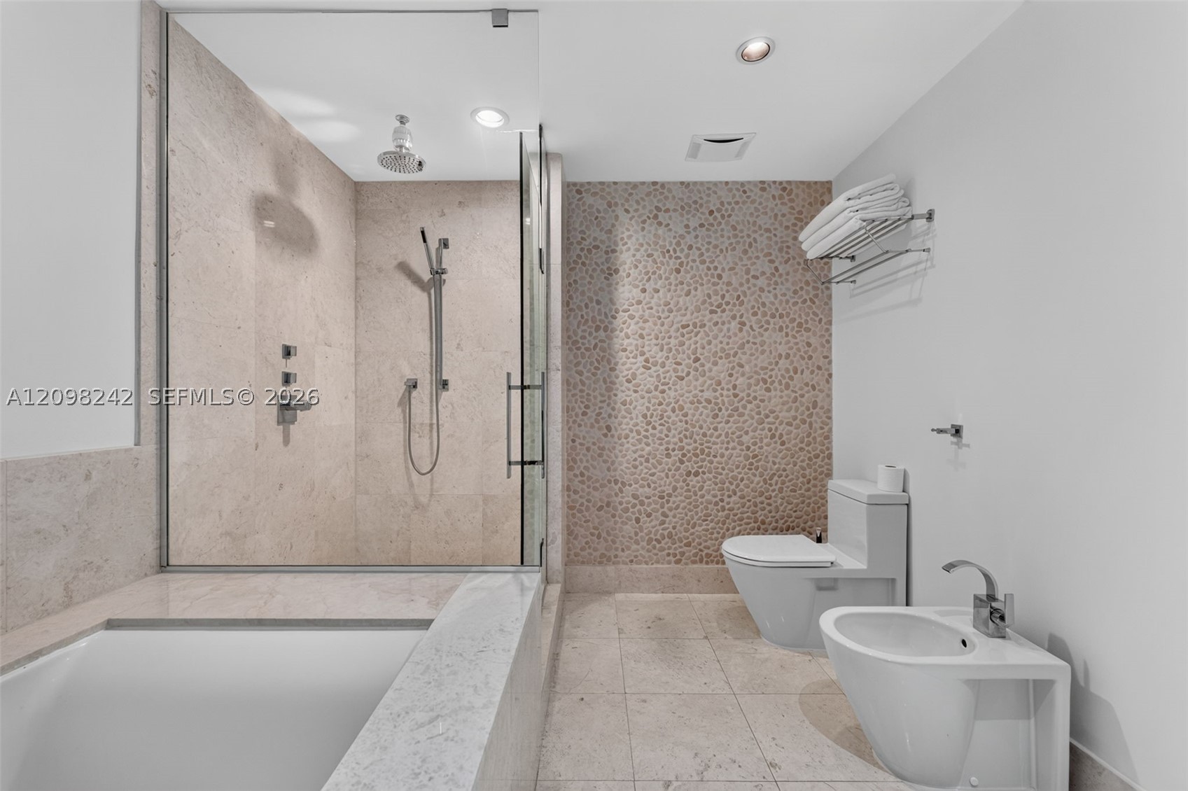 17121 Collins Ave #803, Sunny Isles Beach FL 33160