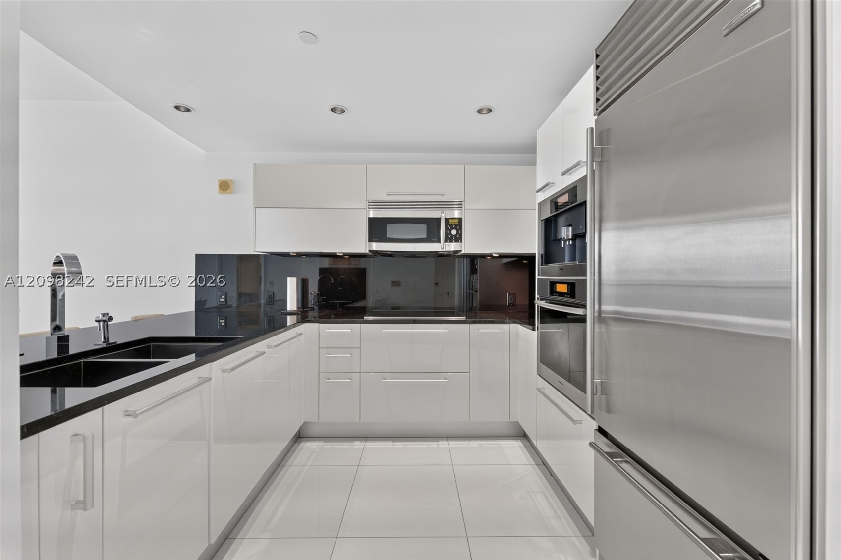 17121 Collins Ave #803, Sunny Isles Beach FL 33160