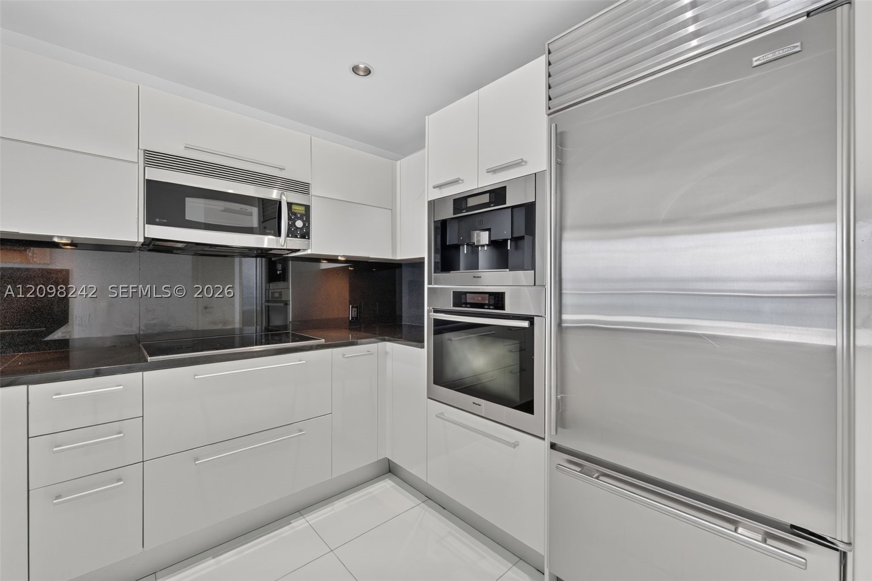 17121 Collins Ave #803, Sunny Isles Beach FL 33160