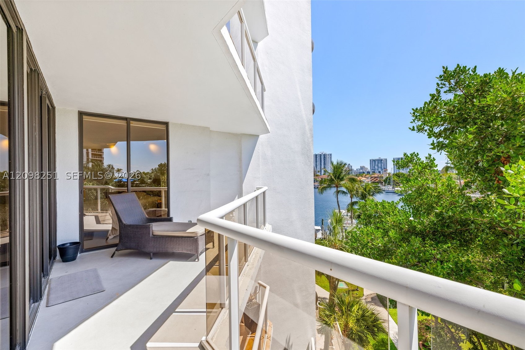 3610 Yacht Club Dr #410, Aventura FL 33180