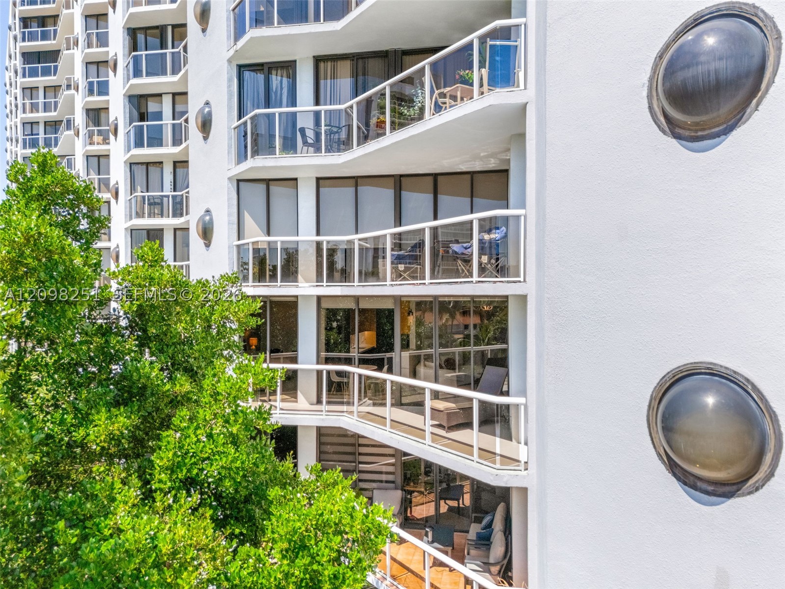3610 Yacht Club Dr #410, Aventura FL 33180