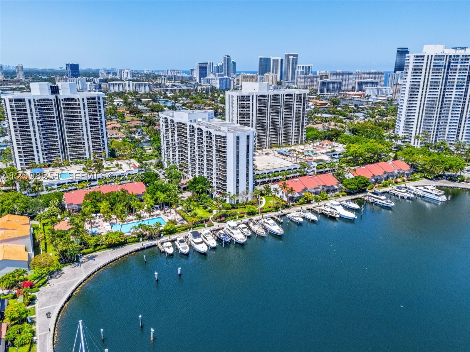 3610 Yacht Club Dr #410, Aventura FL 33180