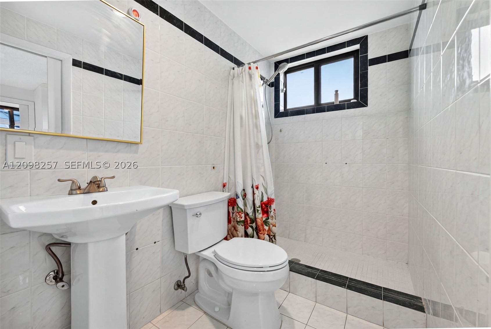 5550 SW 87th Ave, Miami FL 33165
