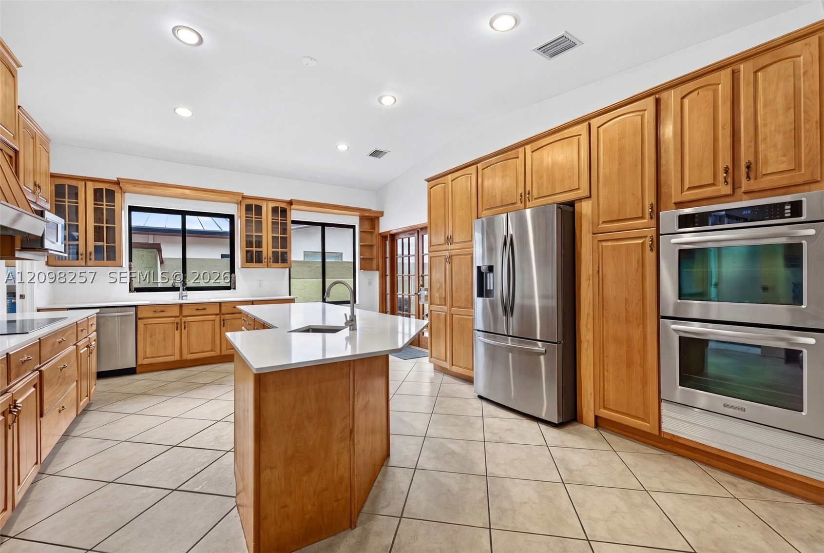 5550 SW 87th Ave, Miami FL 33165