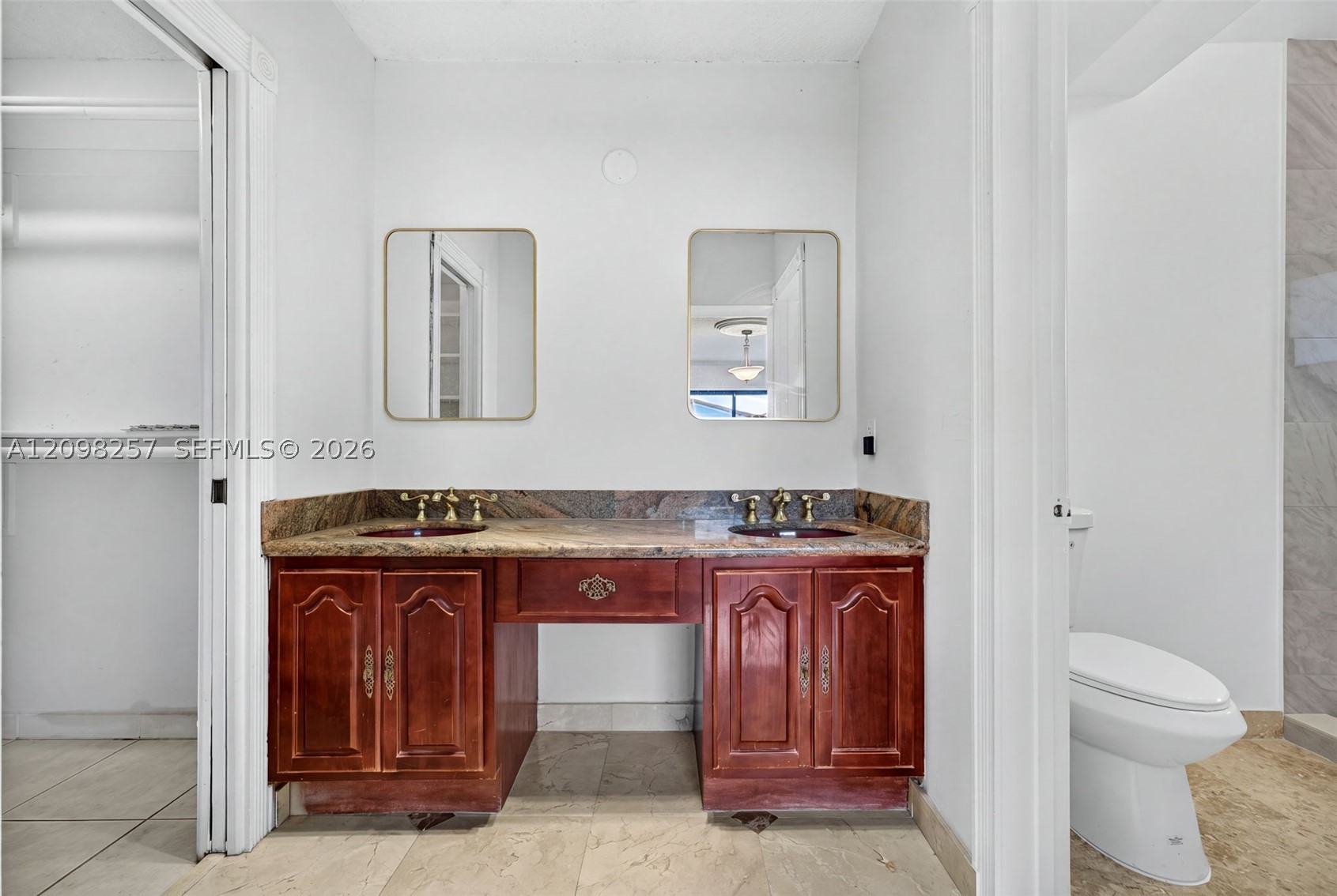 5550 SW 87th Ave, Miami FL 33165