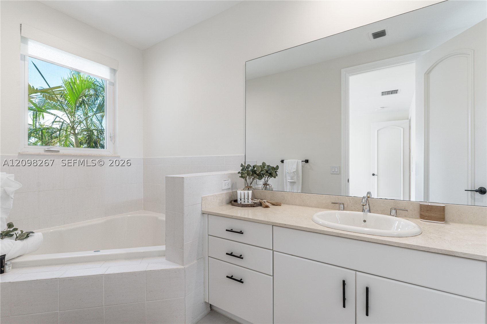 191 NE 23rd Ave, Fort Lauderdale FL 33301