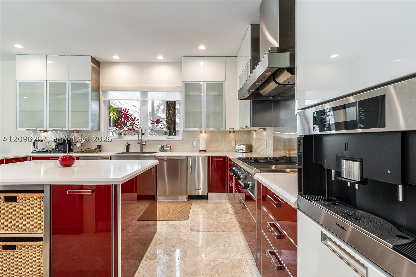 191 NE 23rd Ave, Fort Lauderdale FL 33301