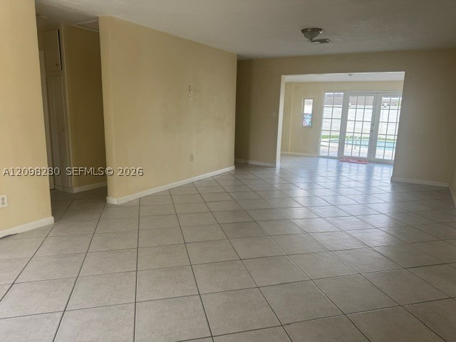 9265 SW 44th St, Miami FL 33165