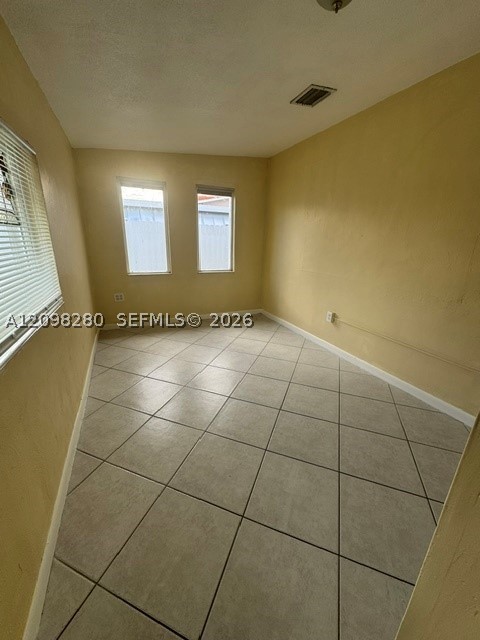 9265 SW 44th St, Miami FL 33165