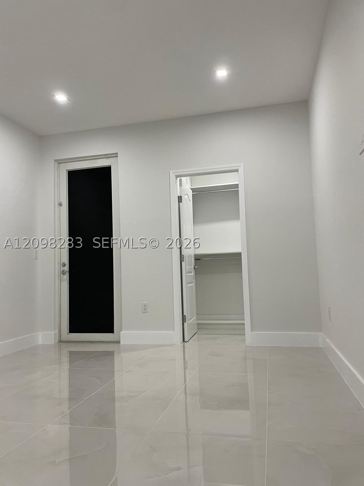 21227 NE 31st Pl, Aventura FL 33180