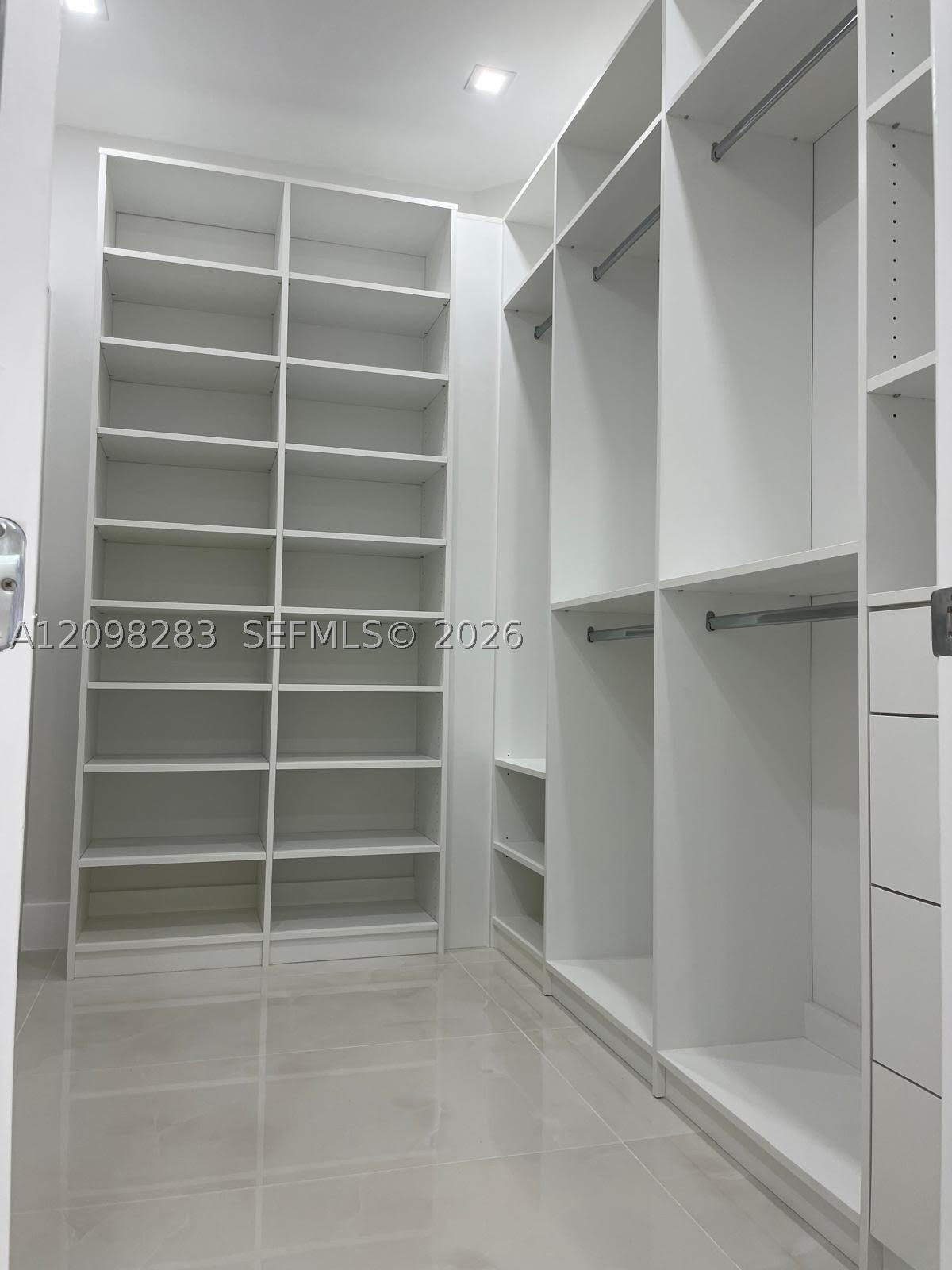 21227 NE 31st Pl, Aventura FL 33180