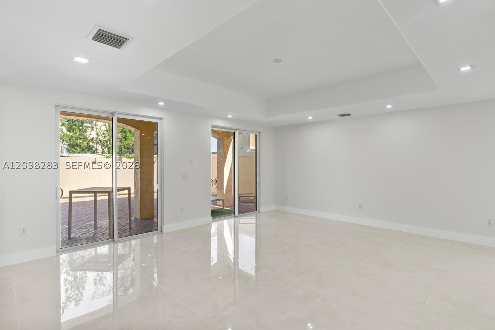 21227 NE 31st Pl, Aventura FL 33180