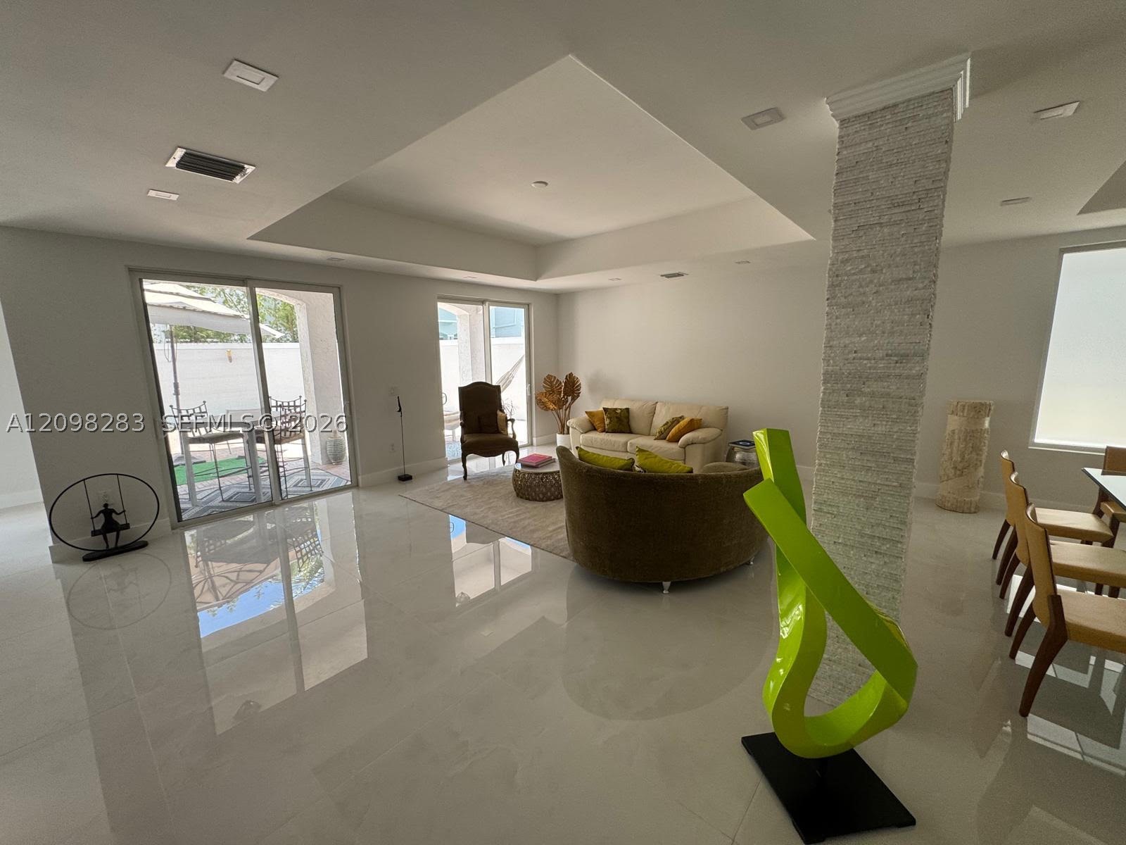 21227 NE 31st Pl, Aventura FL 33180