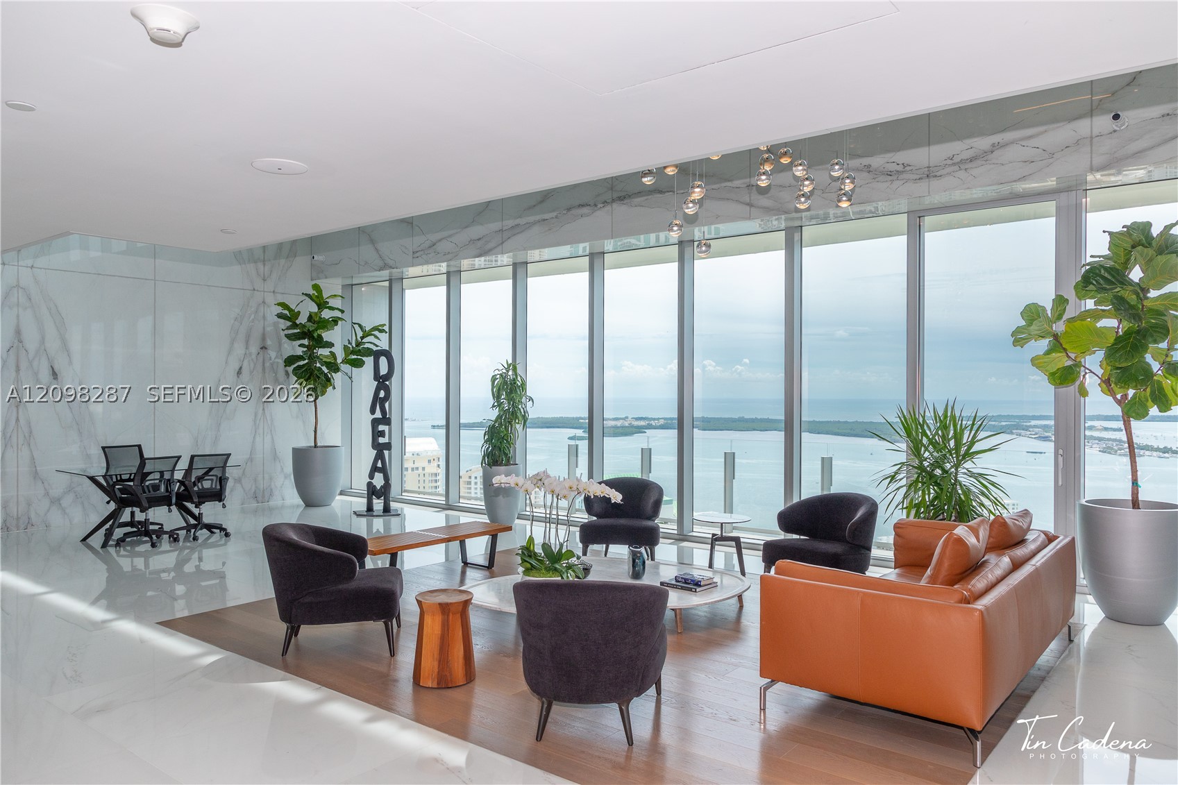 300 Biscayne Boulevard Way #2606W, Miami FL 33131