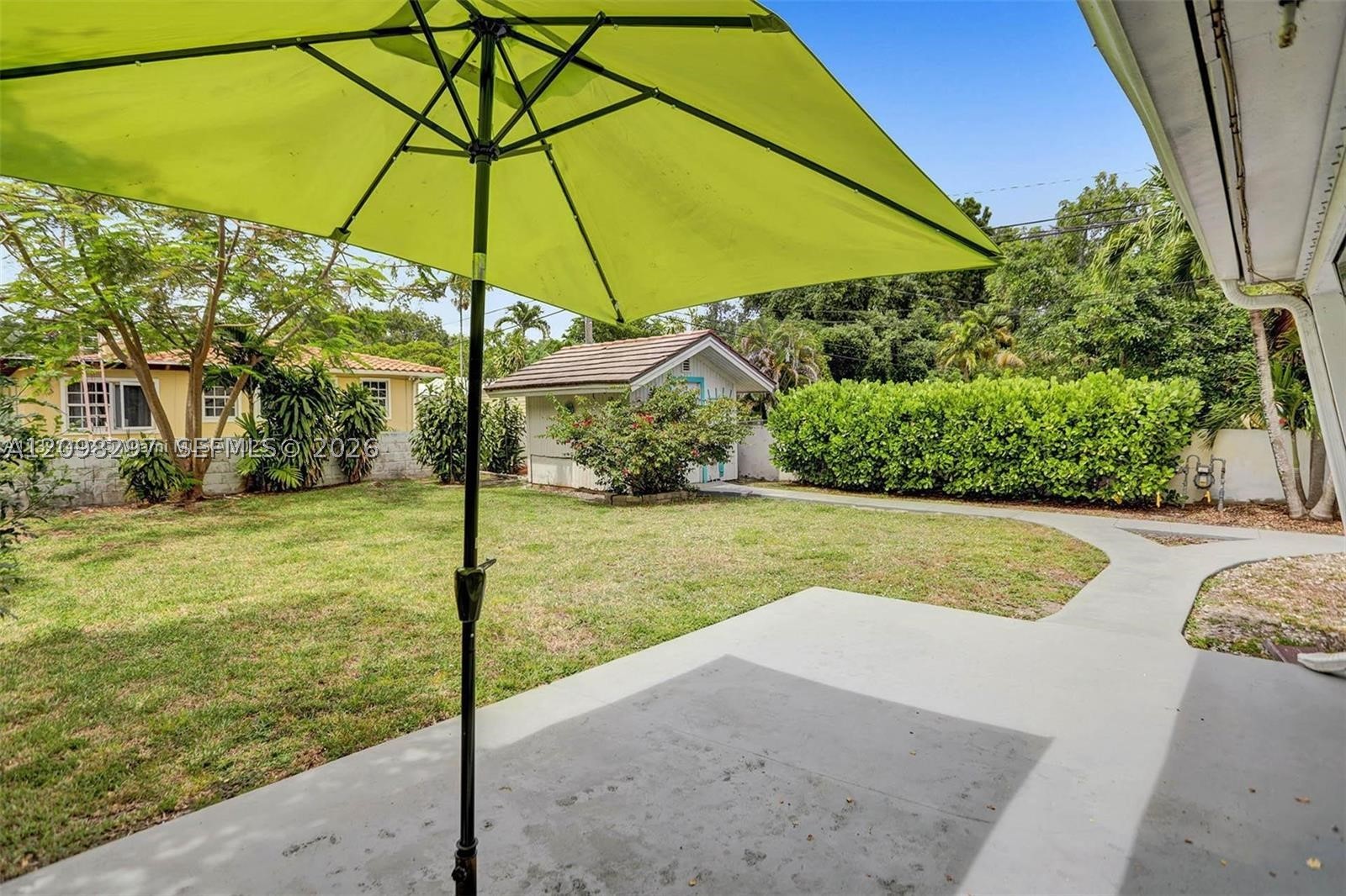 11401 NE 10 AVE, Miami FL 33161