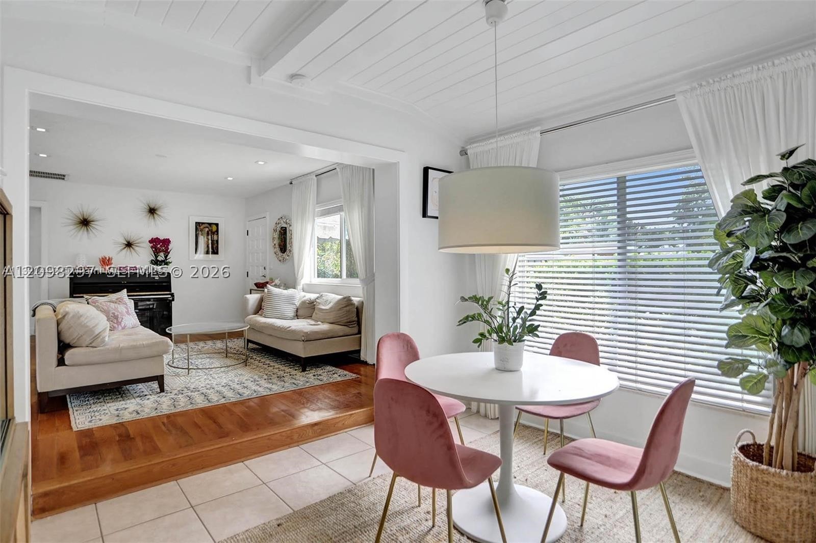 11401 NE 10 AVE, Miami FL 33161