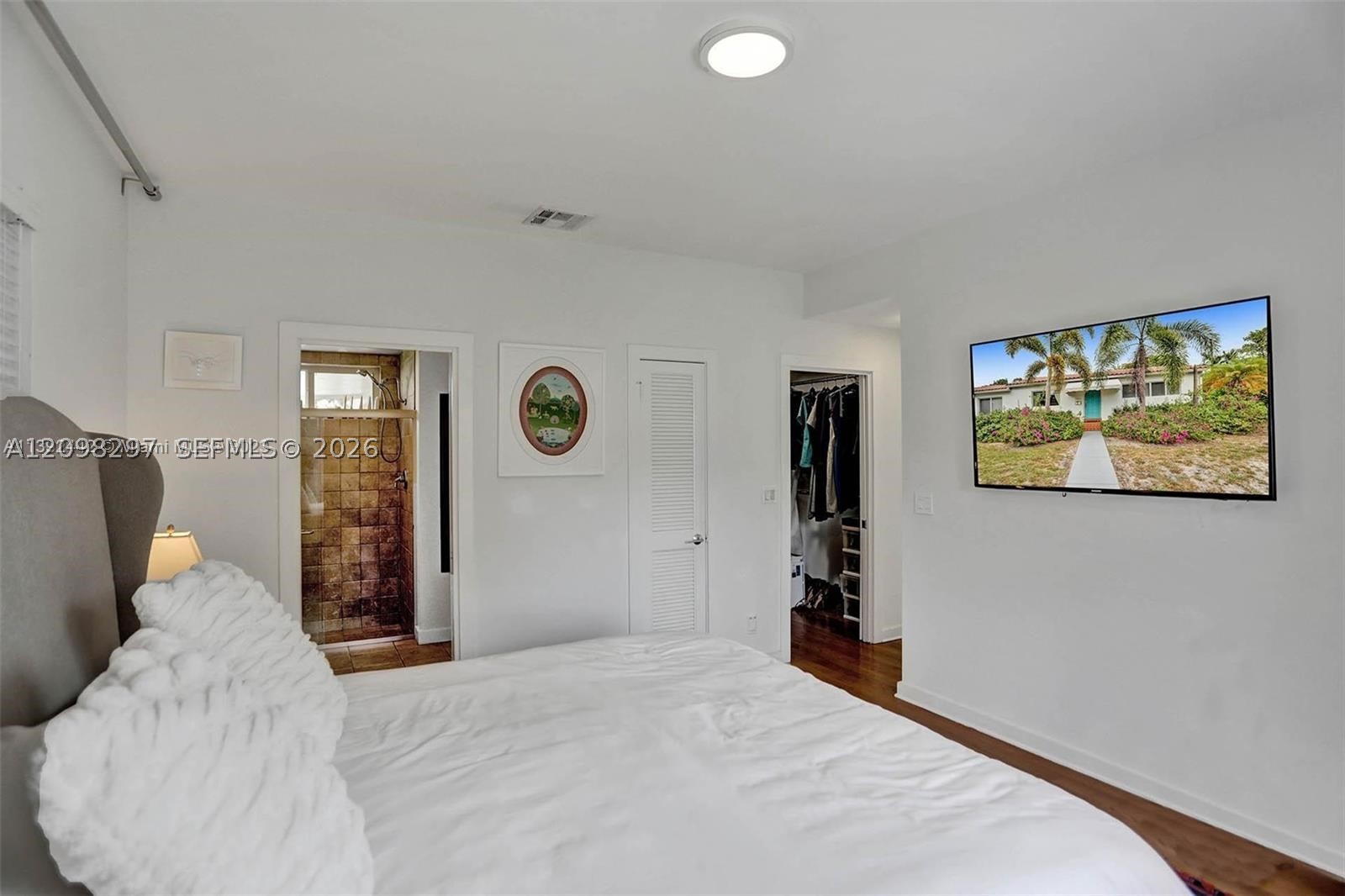 11401 NE 10 AVE, Miami FL 33161