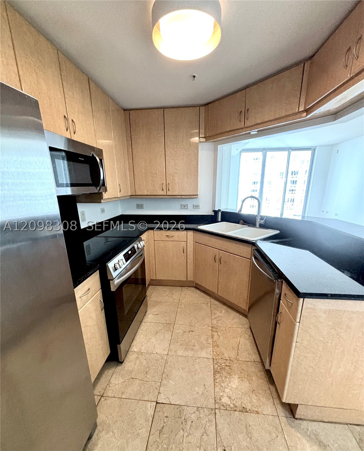 801 Brickell Key Blvd #1608, Miami FL 33131