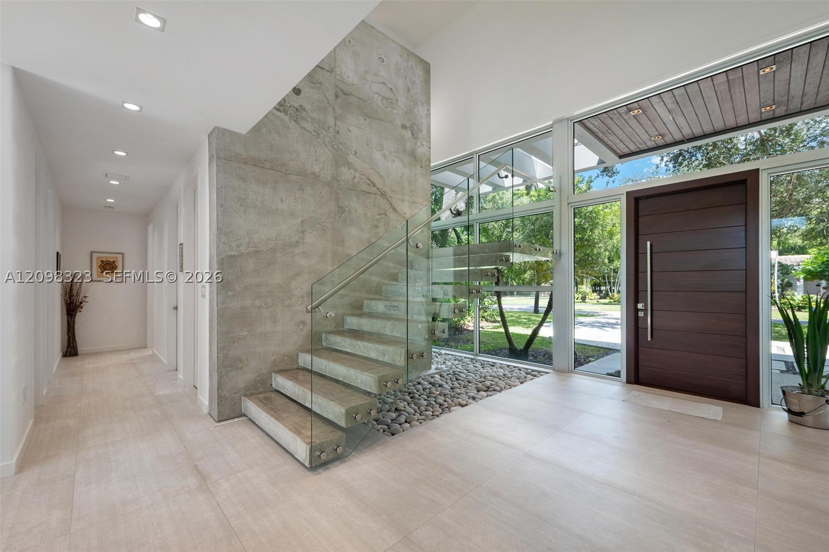 5960 SW 79th St, South Miami FL 33143