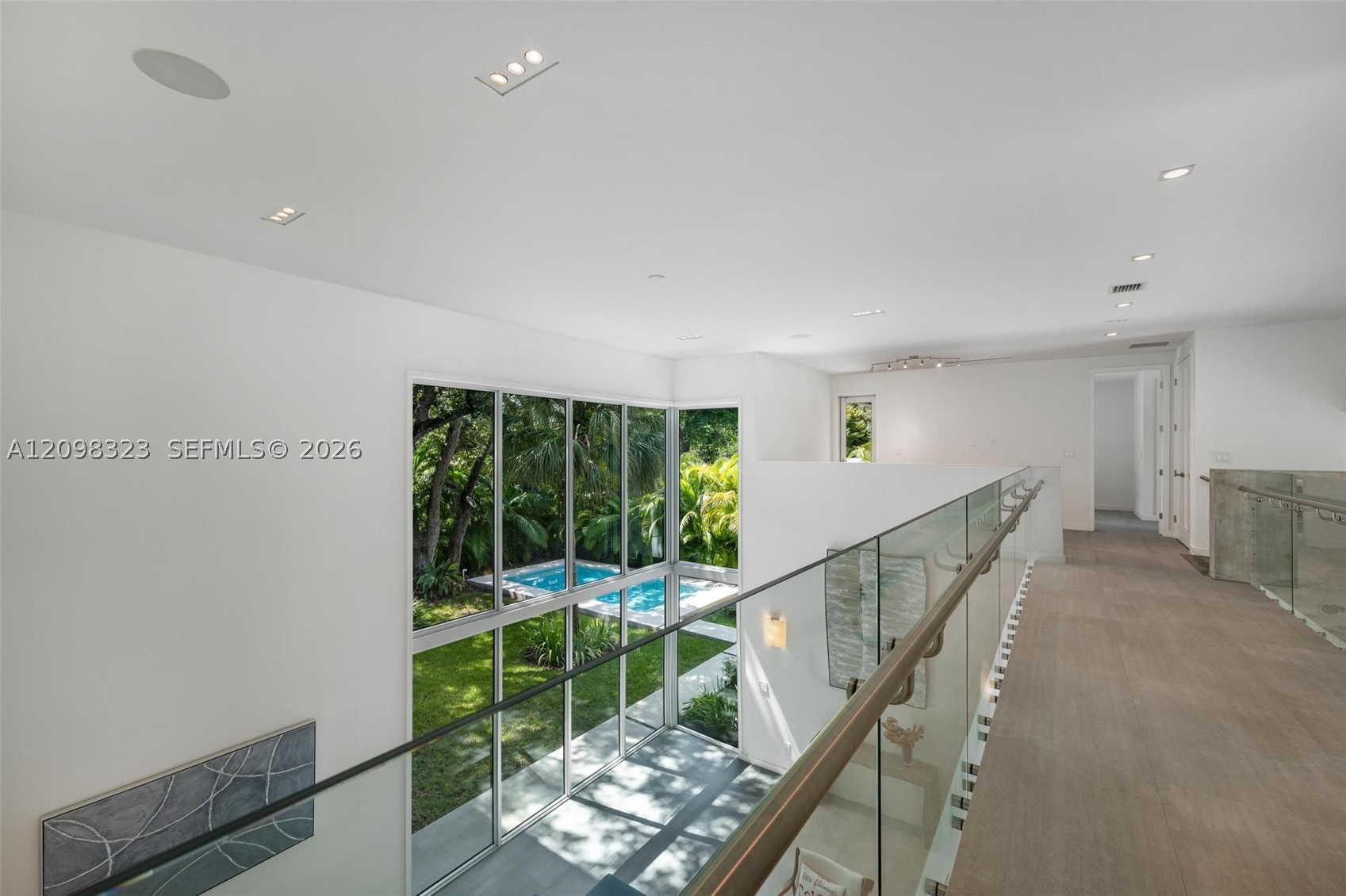 5960 SW 79th St, South Miami FL 33143