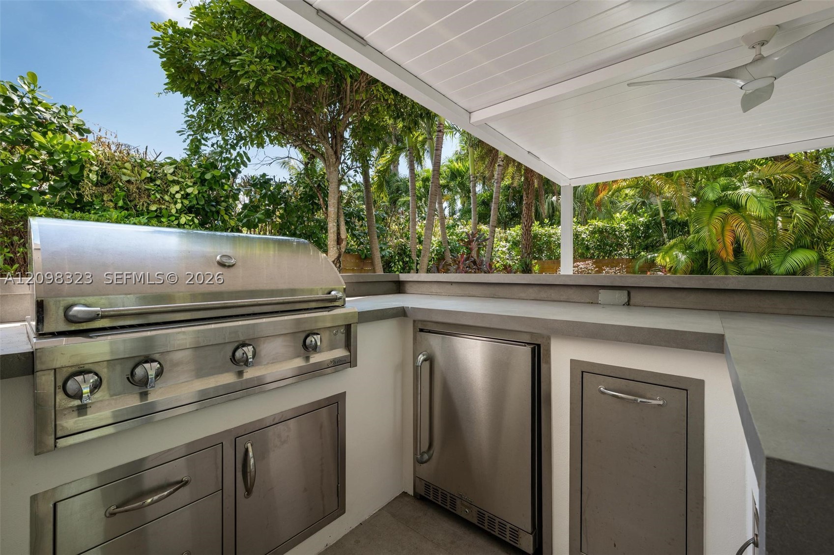 5960 SW 79th St, South Miami FL 33143