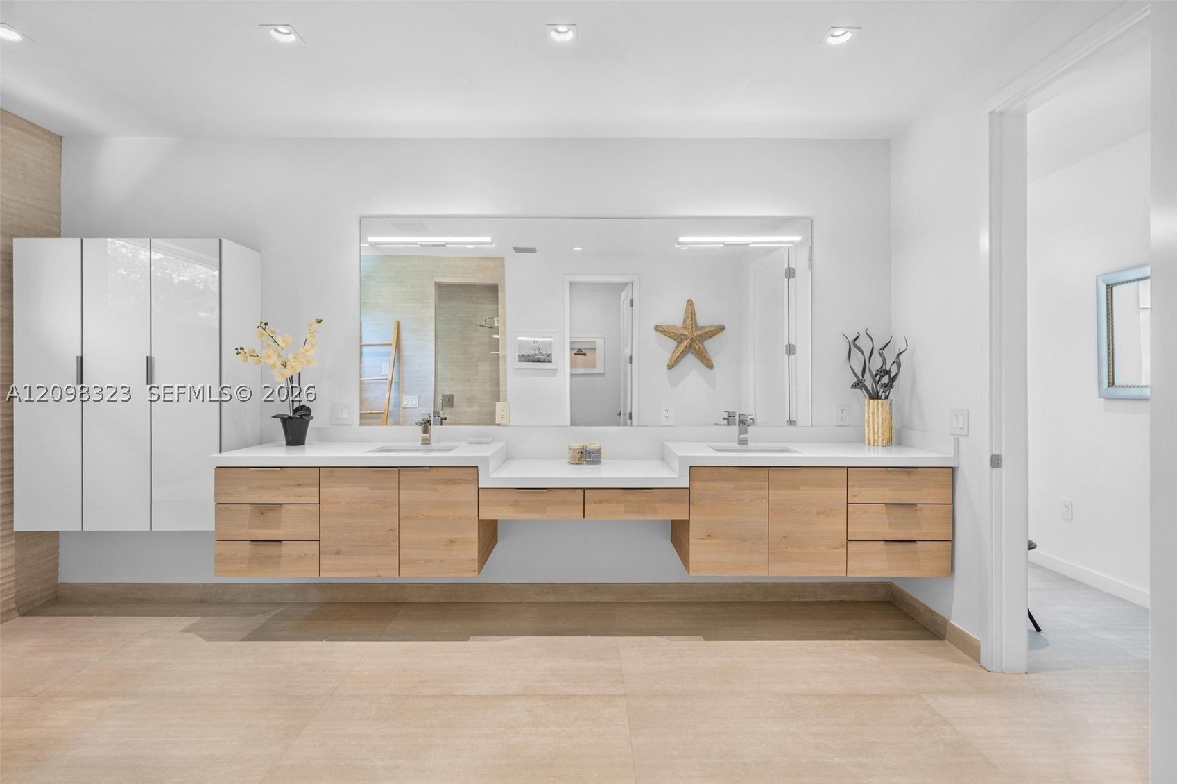 5960 SW 79th St, South Miami FL 33143
