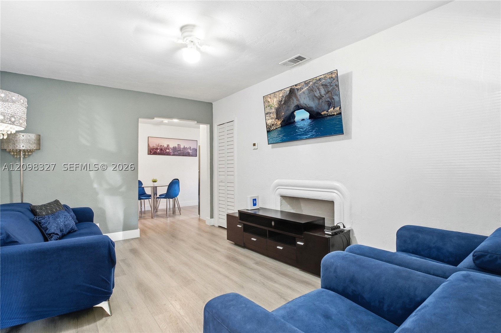 3318 NW 19th Ave, Miami FL 33142