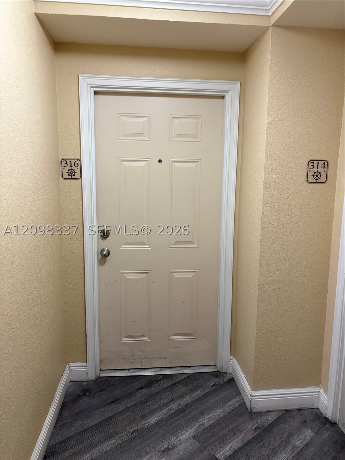 2415 NW 16th St Rd #316, Miami FL 33125