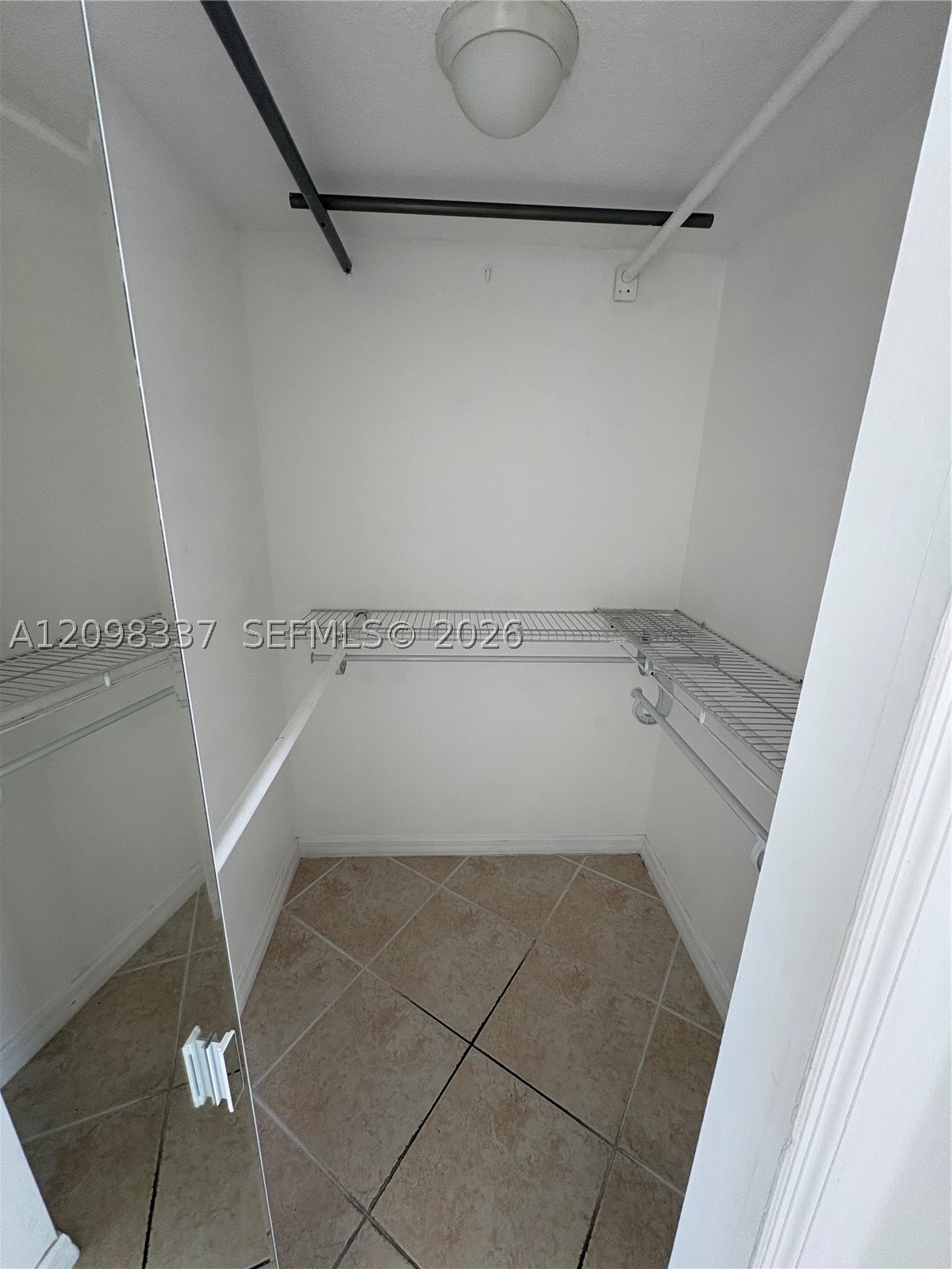 2415 NW 16th St Rd #316, Miami FL 33125