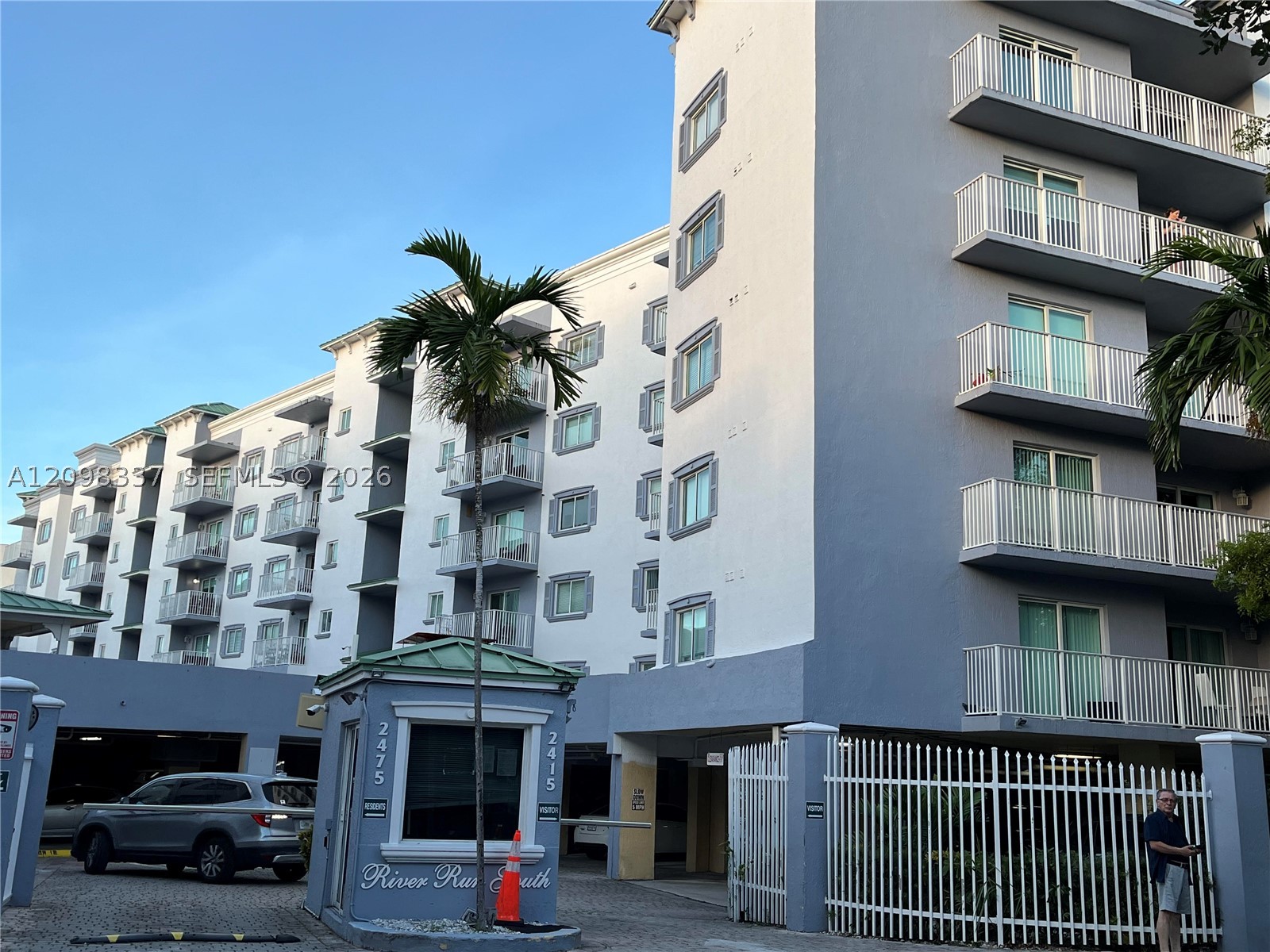 2415 NW 16th St Rd #316, Miami FL 33125
