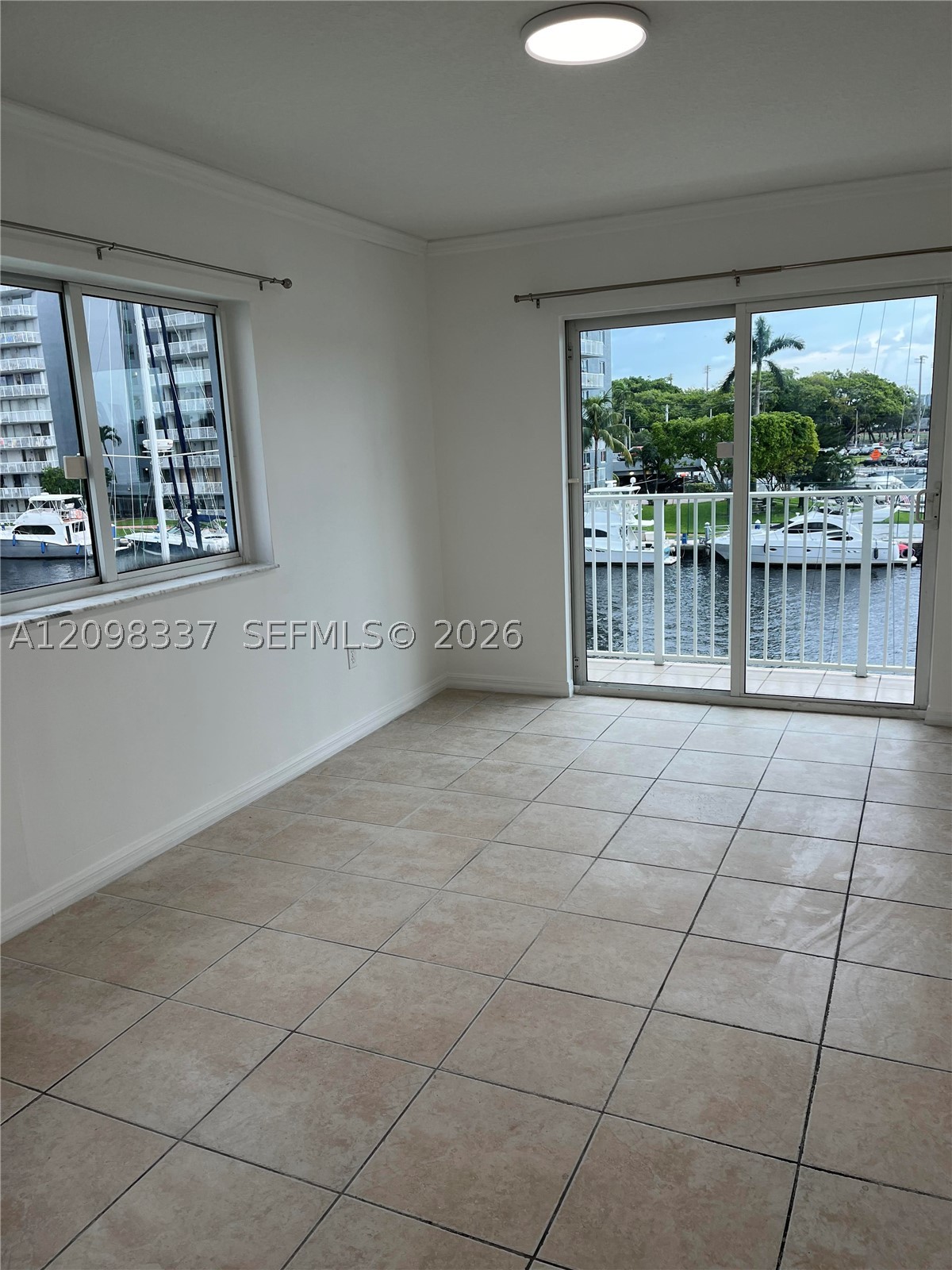 2415 NW 16th St Rd #316, Miami FL 33125