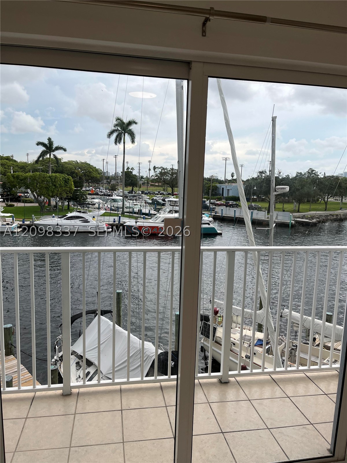 2415 NW 16th St Rd #316, Miami FL 33125