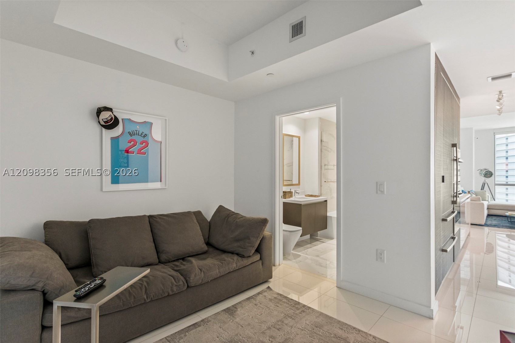 851 NE 1st Ave #3707, Miami FL 33132