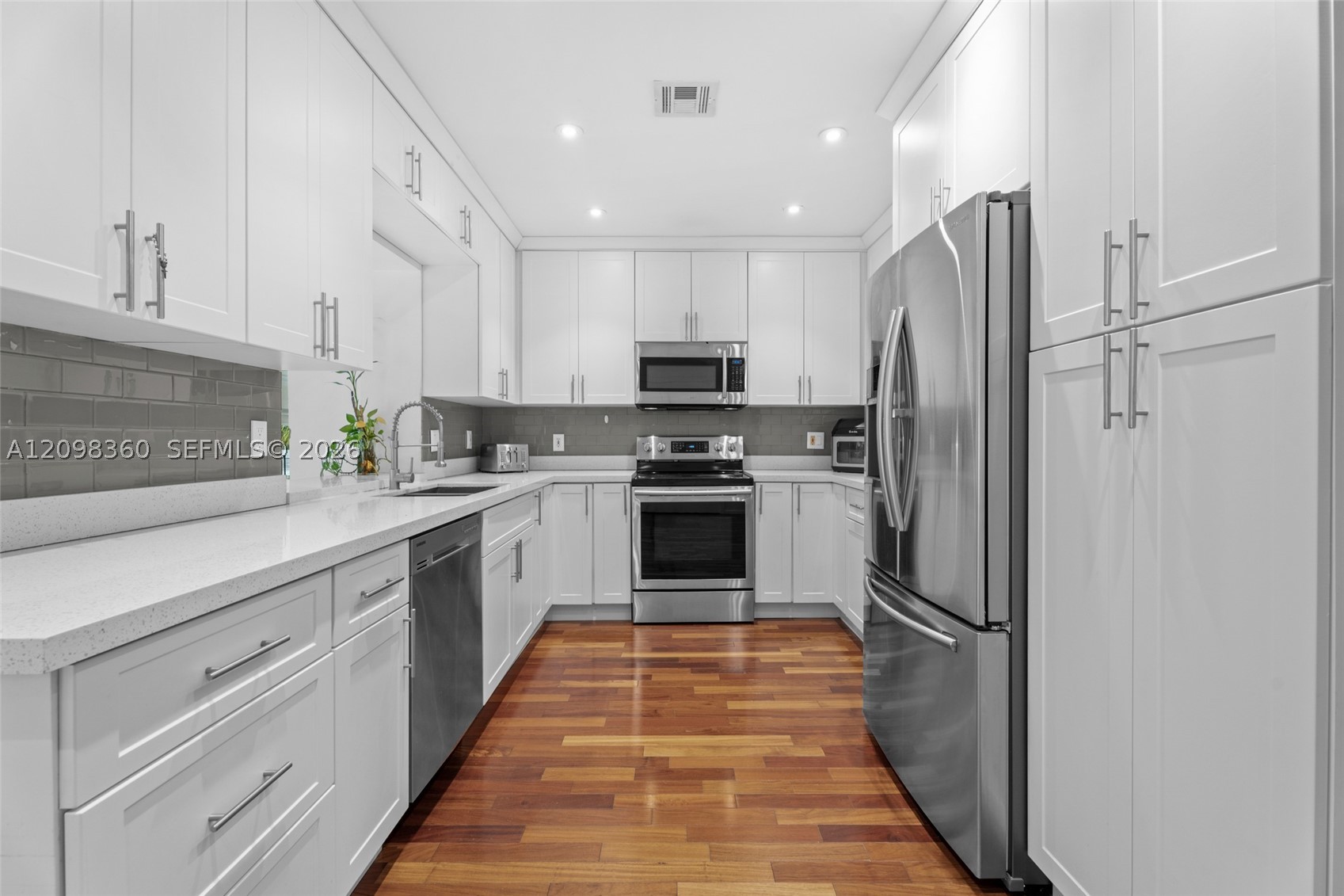 150 NW 99th St, Miami Shores FL 33150