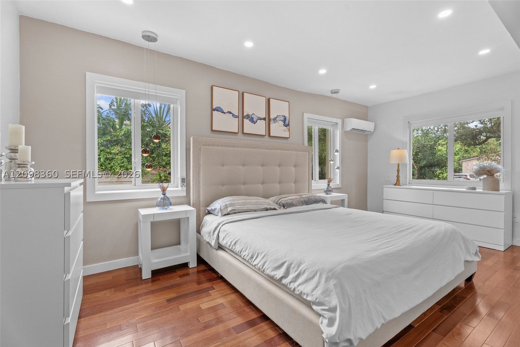 150 NW 99th St, Miami Shores FL 33150