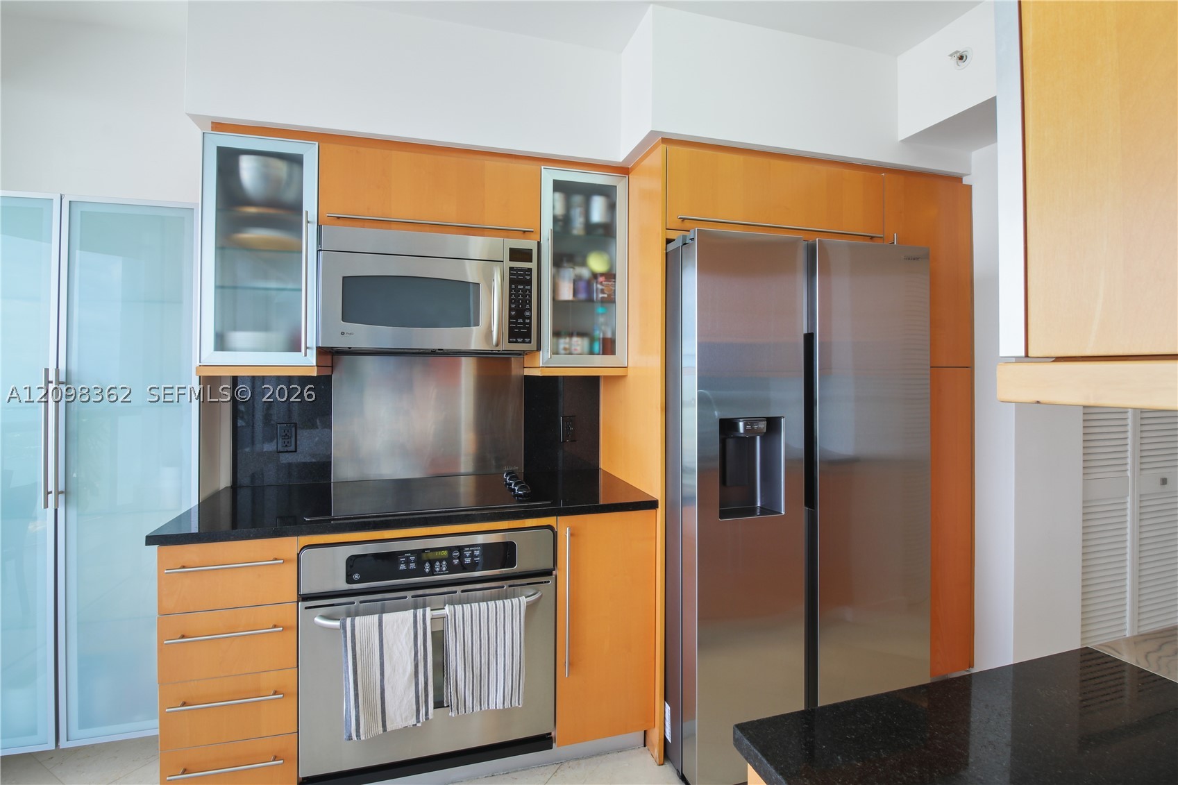 6365 Collins Ave #3909, Miami Beach FL 33141